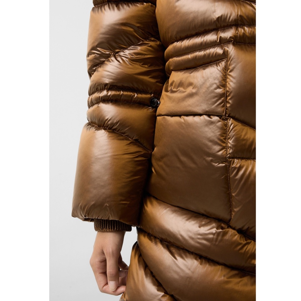 BOGNER Beate Down Coat In Hazel
Women's Size S original $1450 - Picture 5 of 16